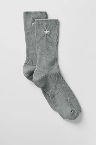 Unisex Half-Crew understated sock Alo yoga