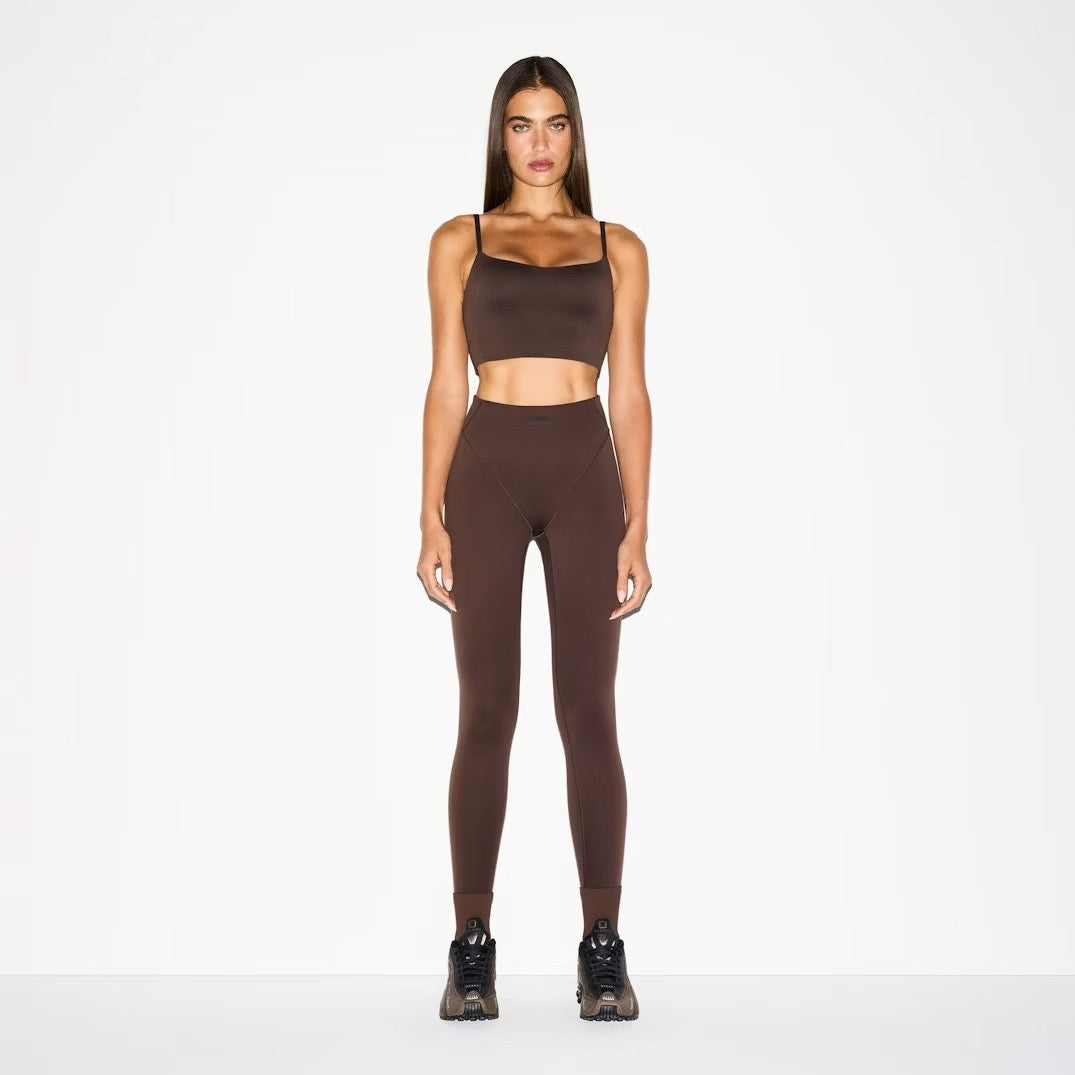 Matte V-Line 26” legging NikeSKIMS