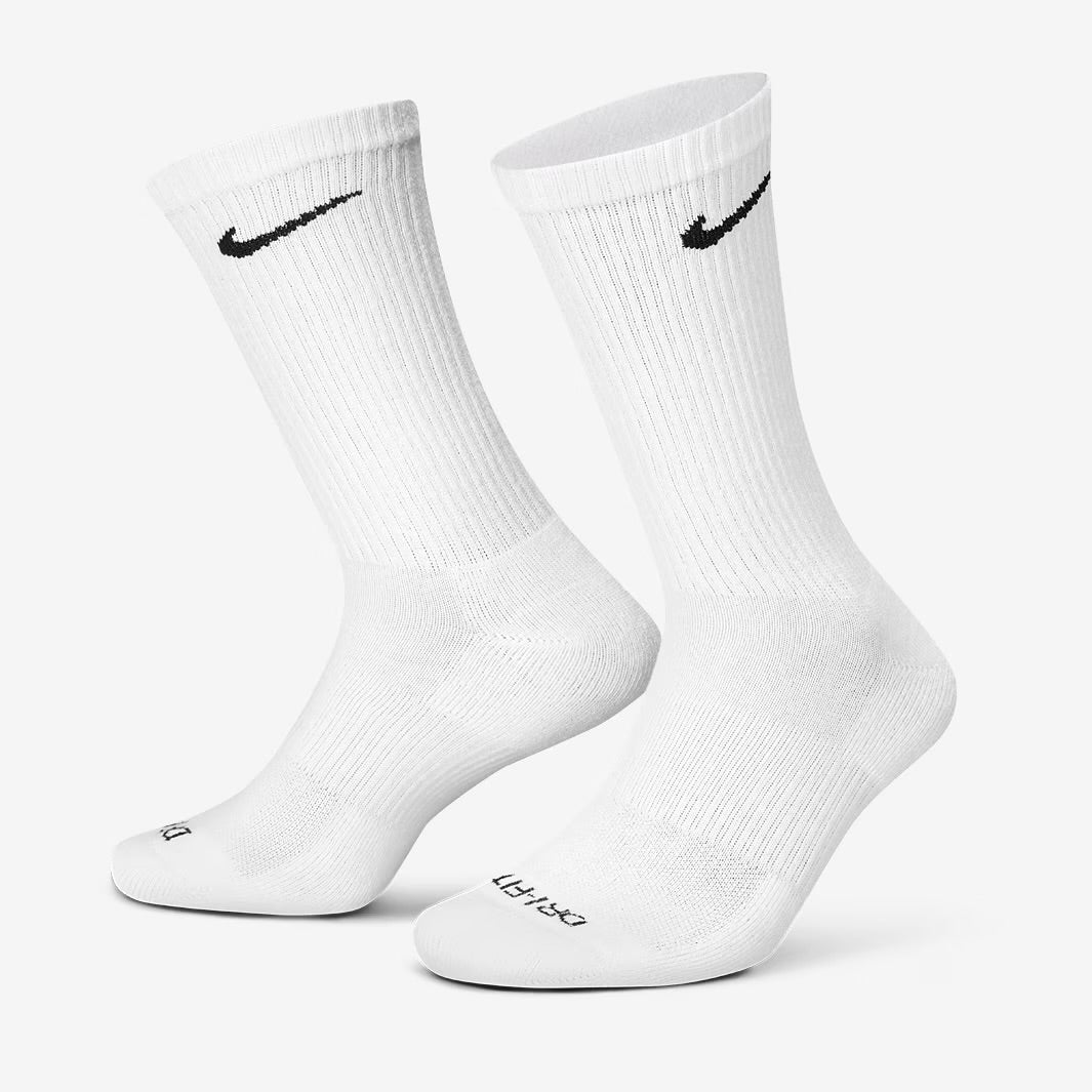 Nike Everyday  cushioned 3 pares