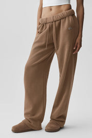 Accolade straight leg sweatpant ALO YOGA