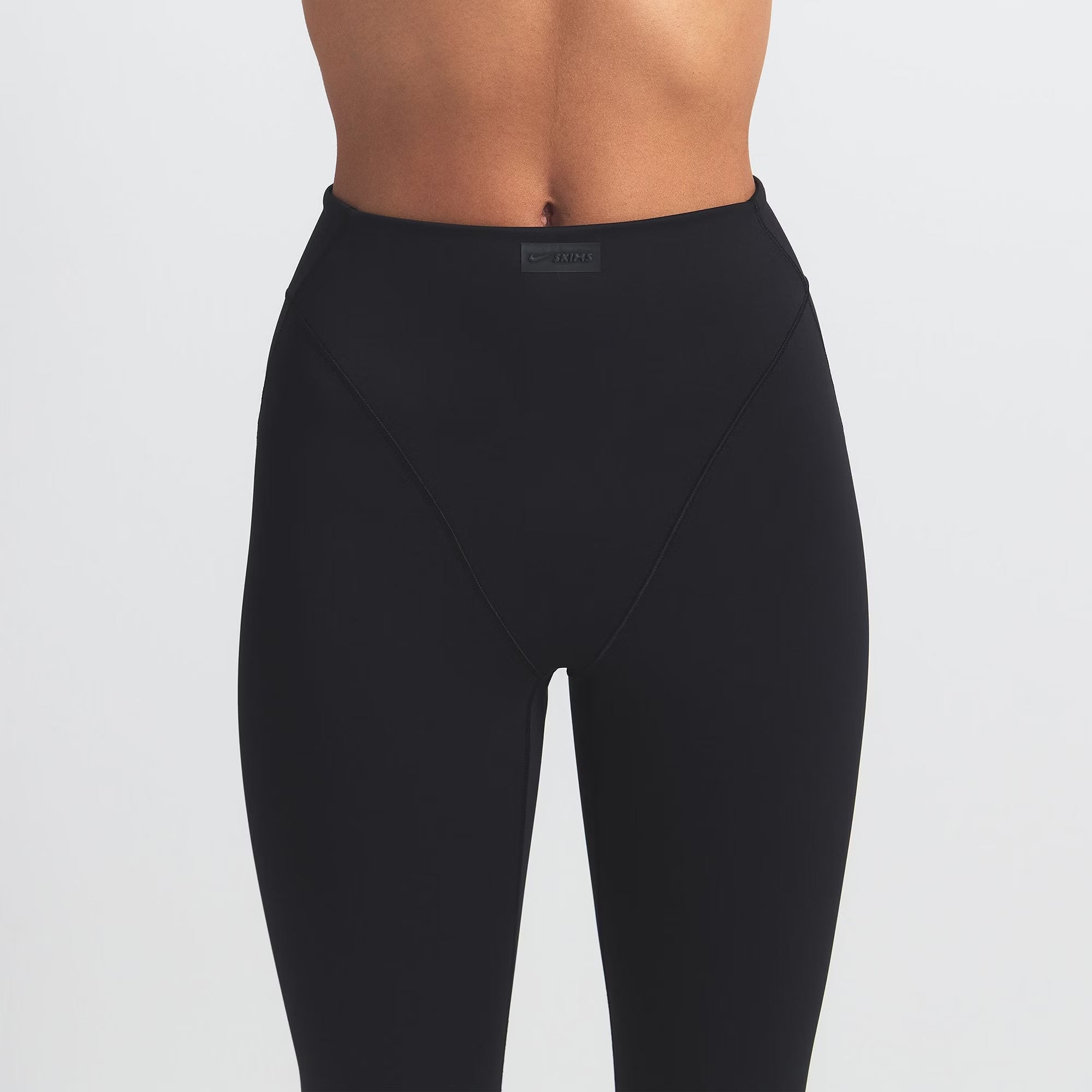 Nikeskims matte V panel legging