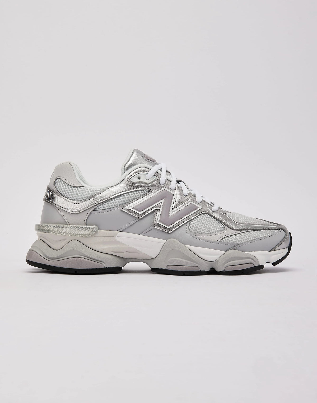 NB 9060 Edición limitada
