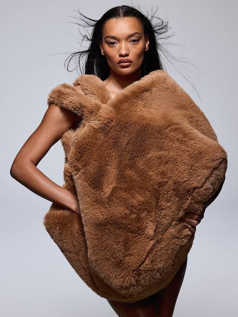 Faux fur x Skims Jumbo tote