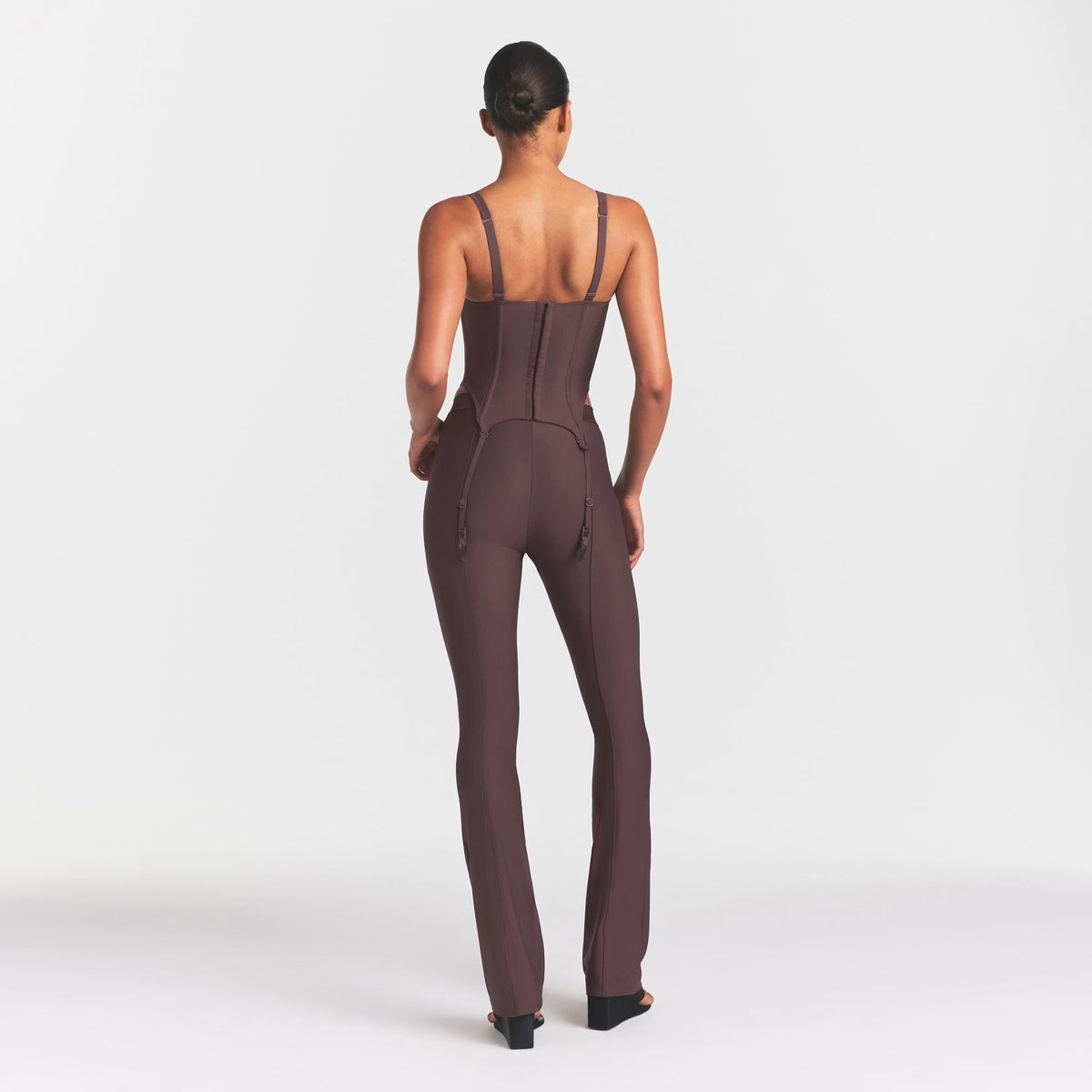 Skims body skinny flare leggings