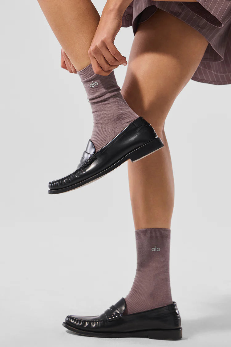 Unisex Half-Crew understated sock Alo yoga
