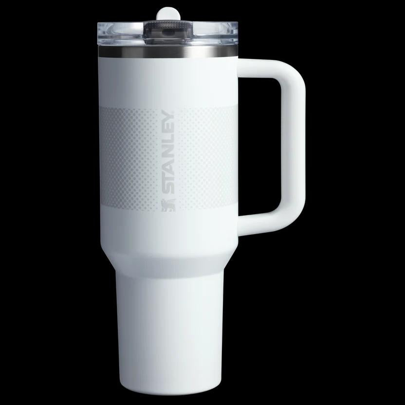 The flip straw quencher protour tumbler Stanley 40oz