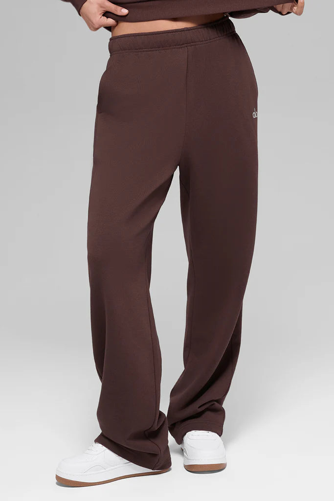 Accolade straight leg sweatpant ALO YOGA