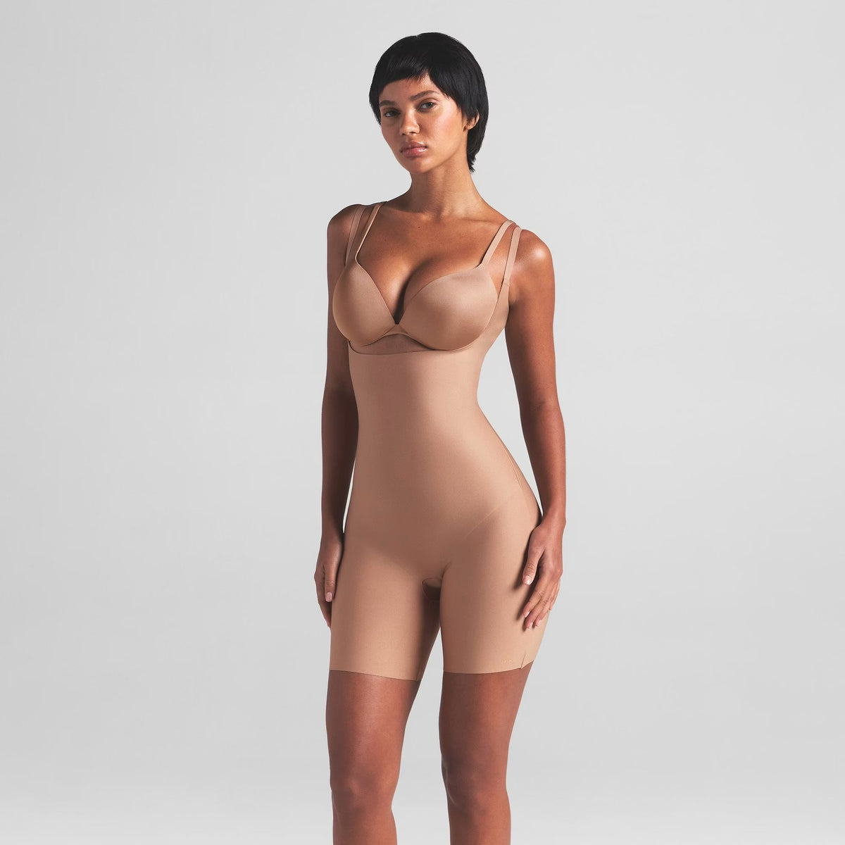 SKIMS body cs open bust mid thigh