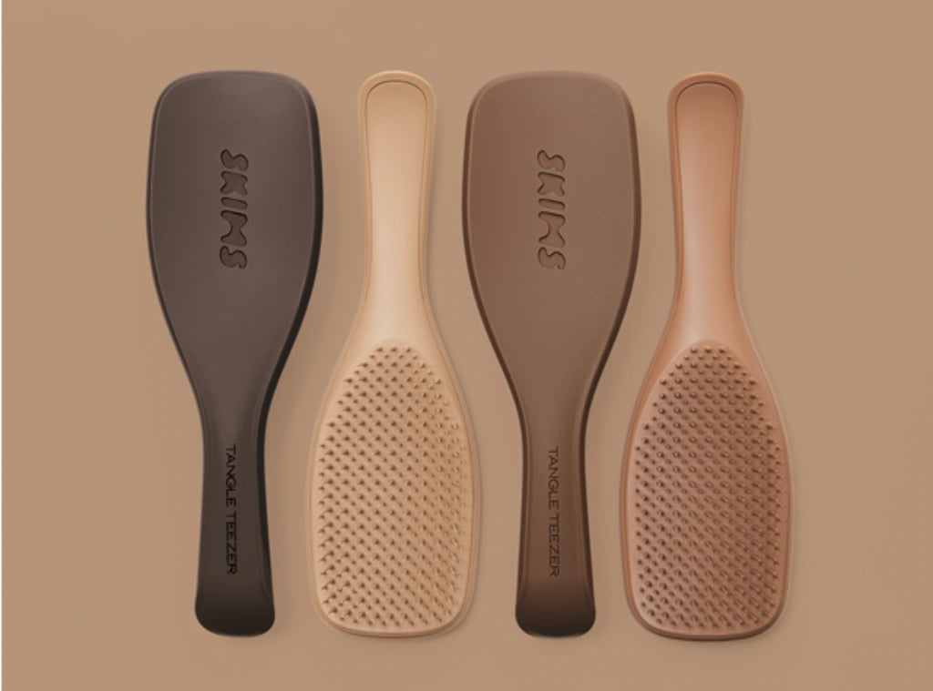 TANGLE TEEZER X SKIMS