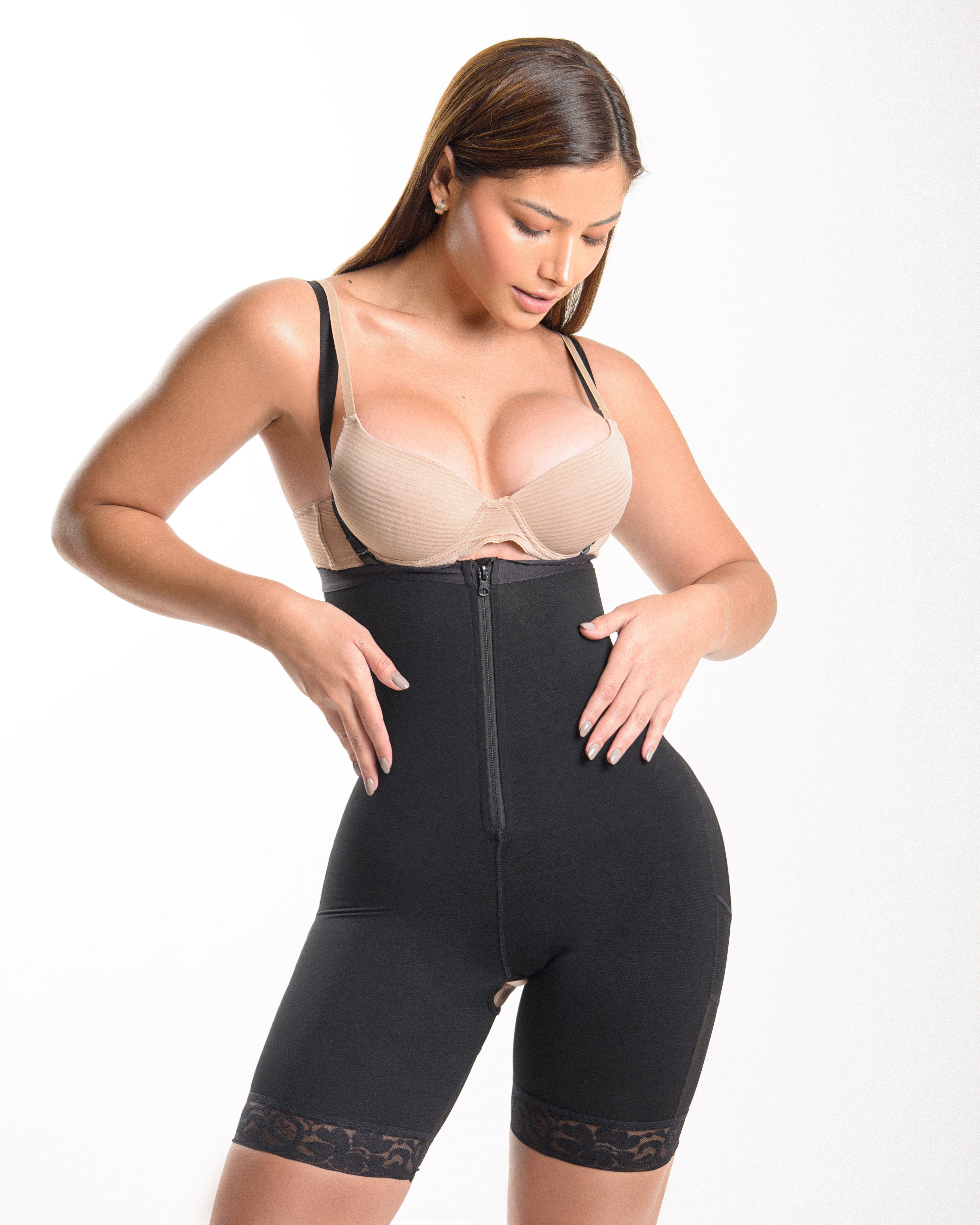 Modelo cuadrado con tirantes OBRA BENEFICA