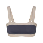 Nikeskims Matte shine mix straight neck bra