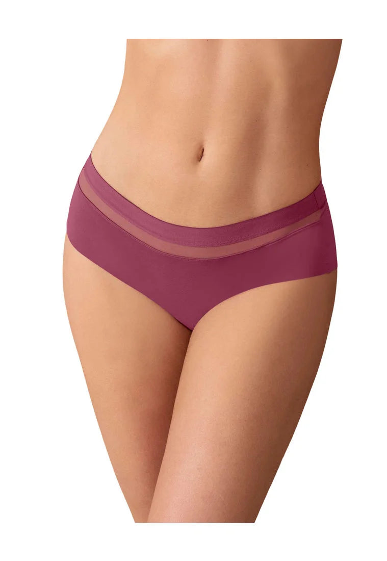 092022 Panty cachetero con franja transparente decorativa LEONISA