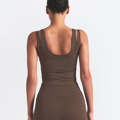 NikeSKIMS Matte
Women's Double-Strap Scoop Tank Top