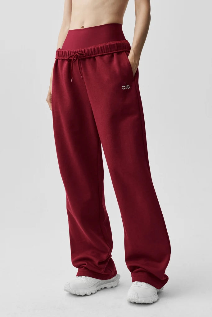 Accolade straight leg sweatpant ALO YOGA