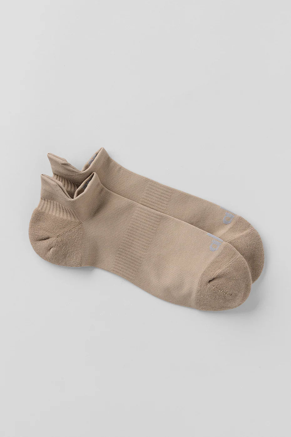 Unisex performance tab Sock Alo Yoga
