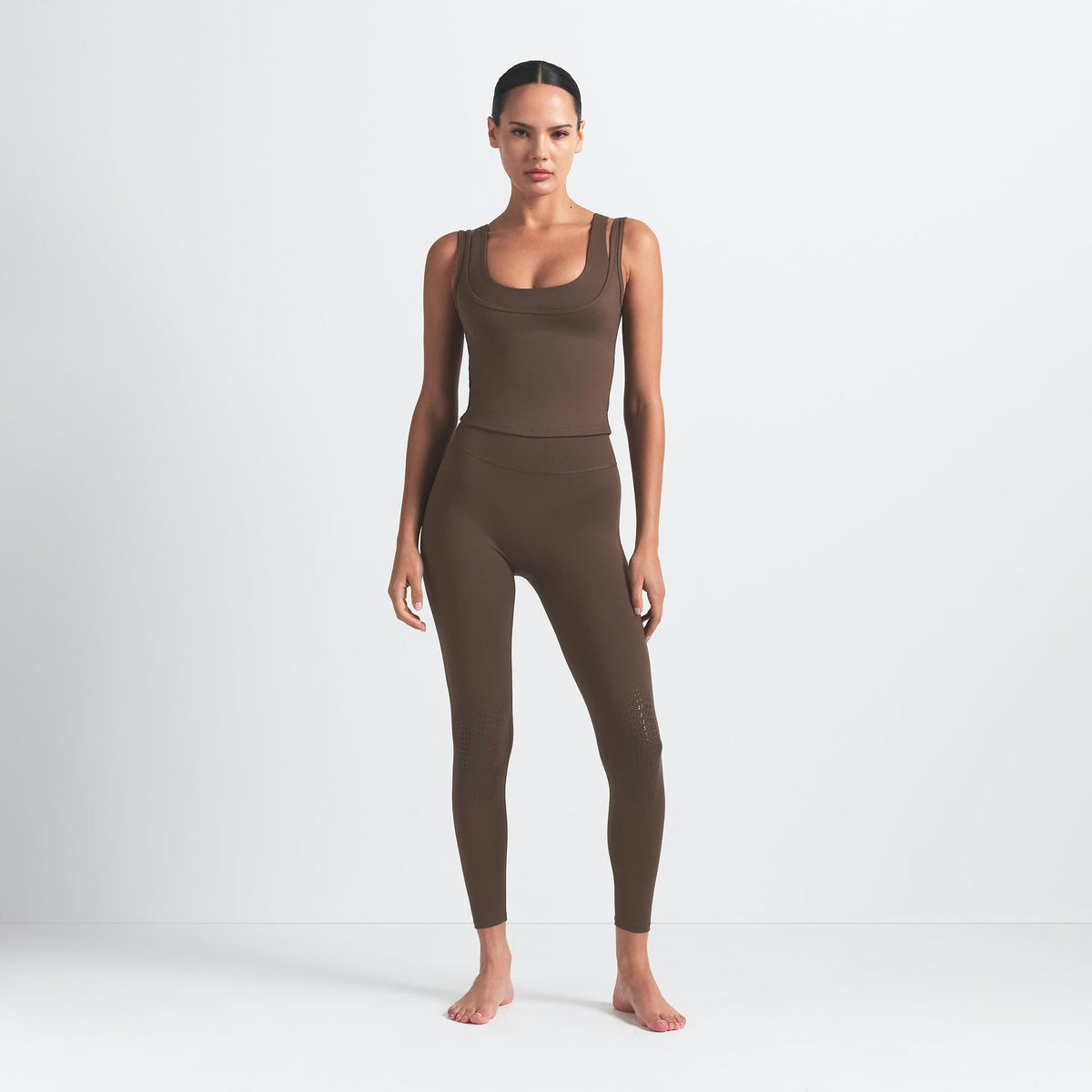 NikeSKIMS high waisted 26 knee grip leggings