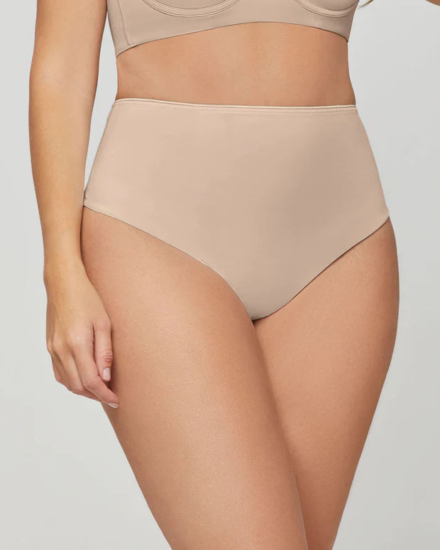 Panty faja brasilera de control fuerte tiro alto LEONISA 012952