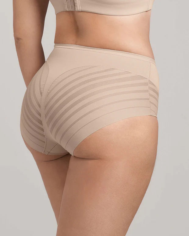 Panty faja clásico con control moderado de abdomen y bandas en tul LEONISA 012903