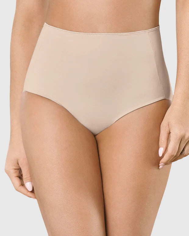 Panty clásico efecto invisible de control fuerte en abdomen LEONISA 012949